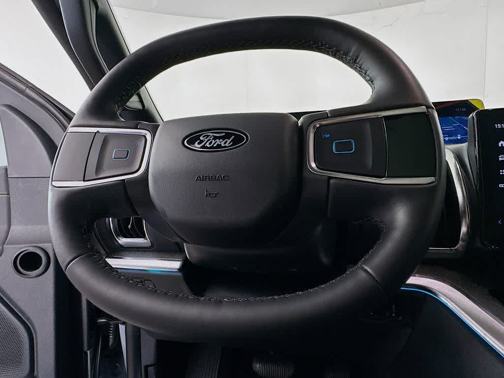 Ford Expedition Tremor 2026