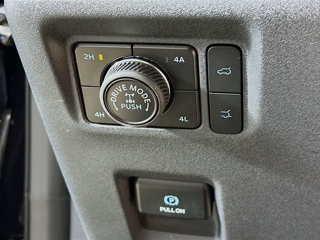 Ford Expedition Tremor 2026