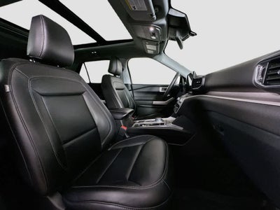 Ford Explorer XLT 2024