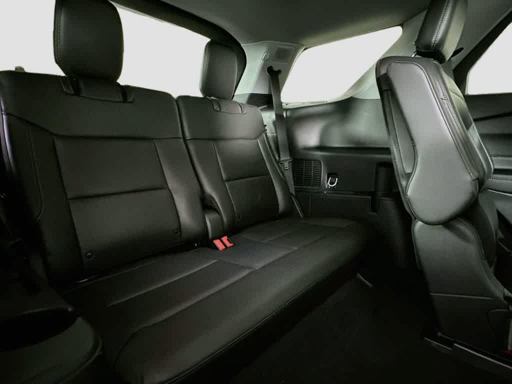Ford Explorer XLT 2024