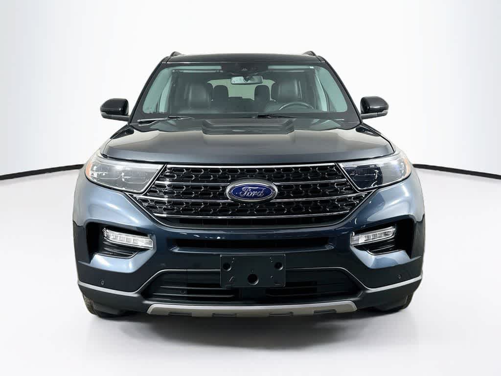 Ford Explorer XLT 2024