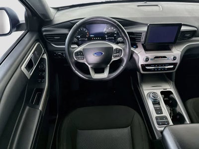Ford Explorer XLT 2024
