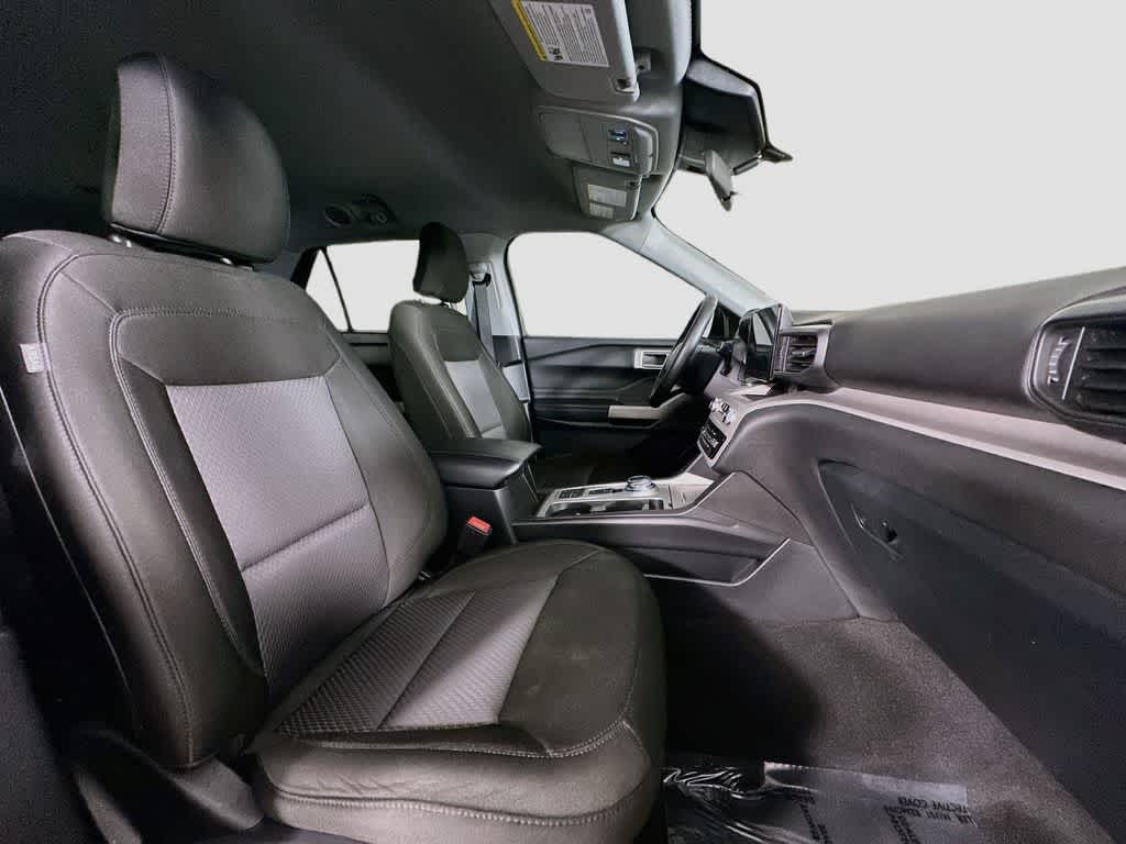 Ford Explorer XLT 2024