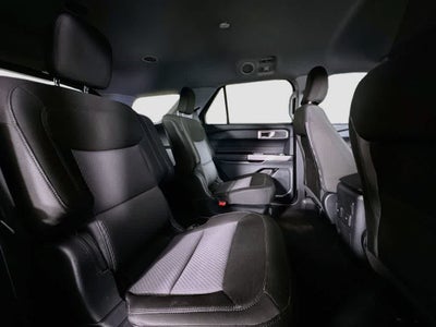 Ford Explorer XLT 2024