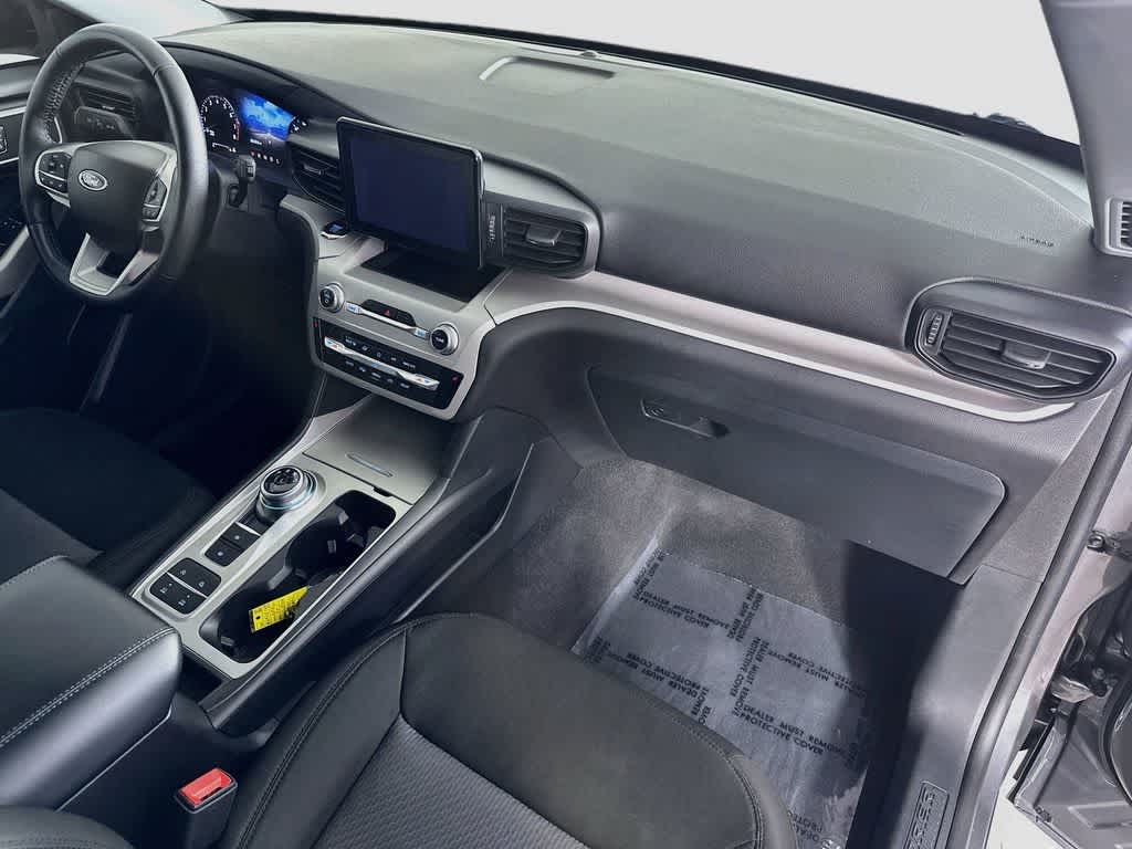 Ford Explorer XLT 2024
