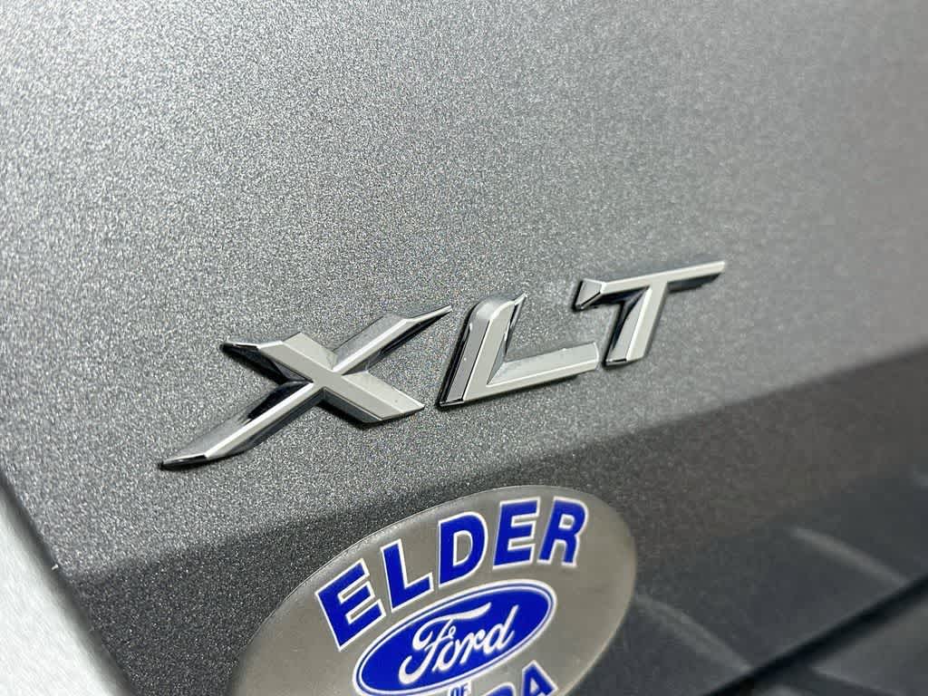 Ford Explorer XLT 2024