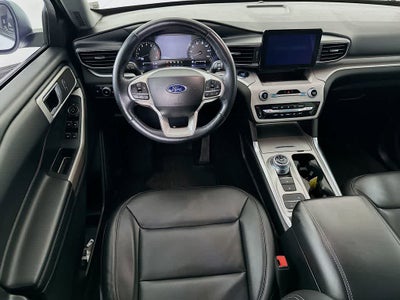 Ford Explorer XLT 2023