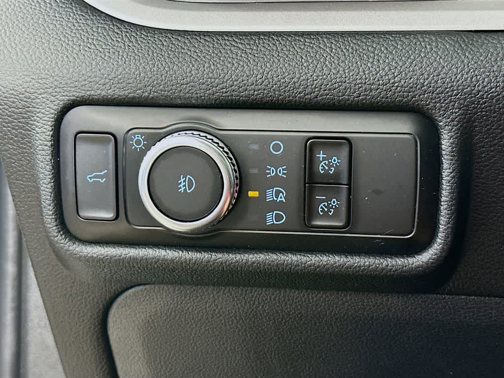 Ford Explorer XLT 2023
