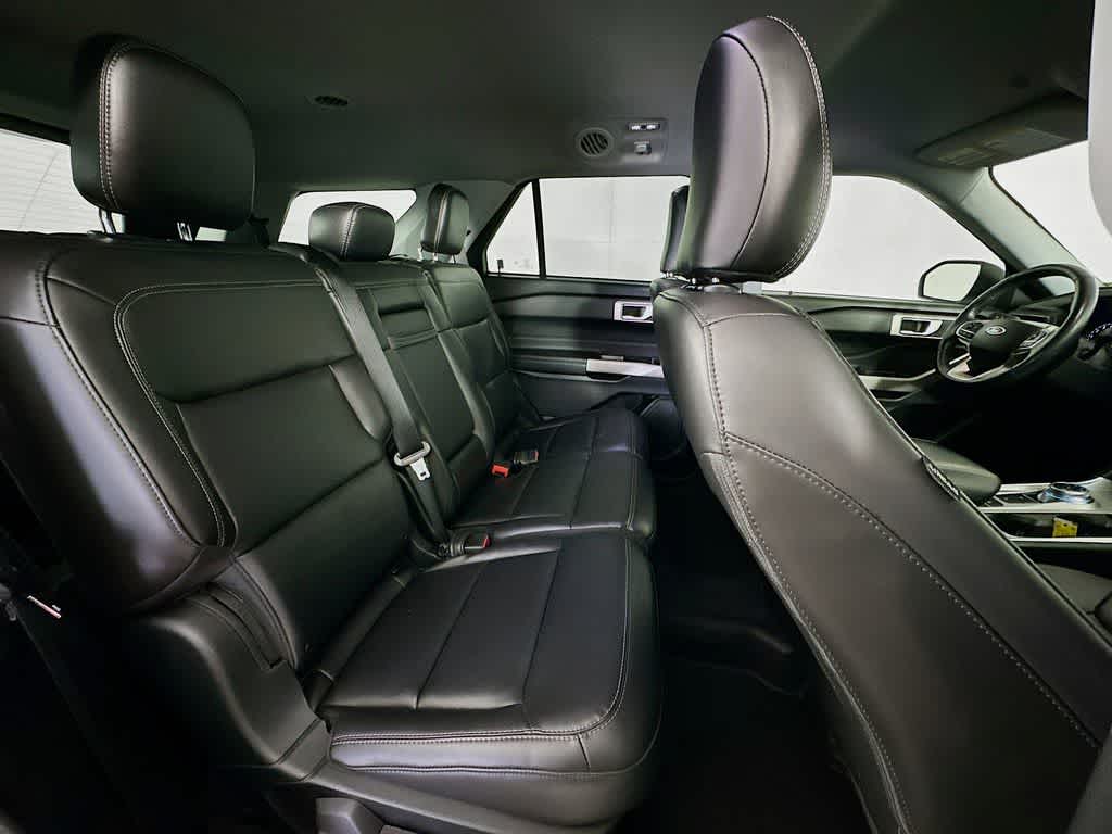 Ford Explorer XLT 2023