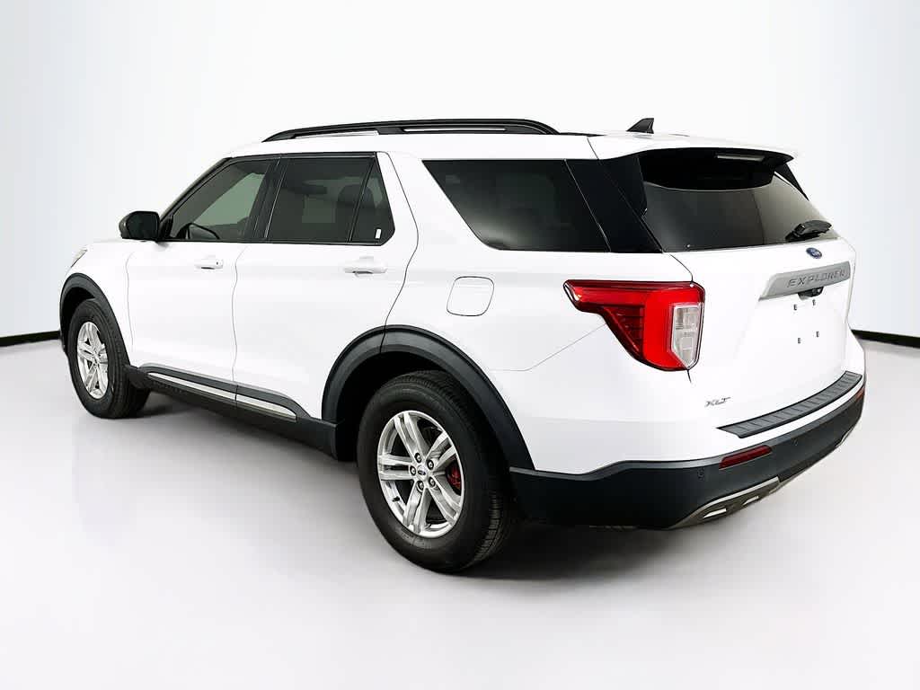 Ford Explorer XLT 2023