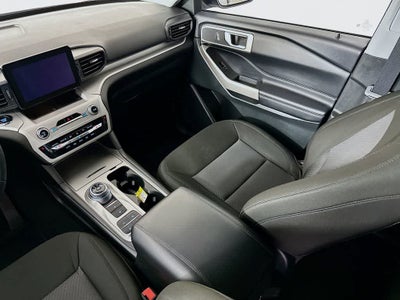 Ford Explorer XLT 2024