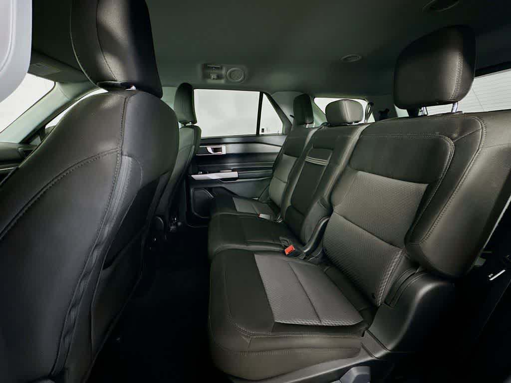Ford Explorer XLT 2024