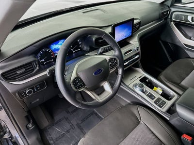 Ford Explorer XLT 2024