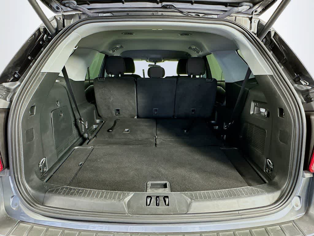 Ford Explorer XLT 2024