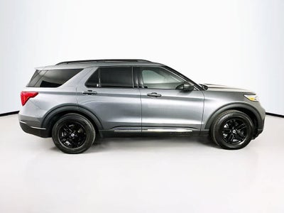Ford Explorer XLT 2024