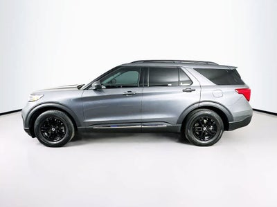 Ford Explorer XLT 2024