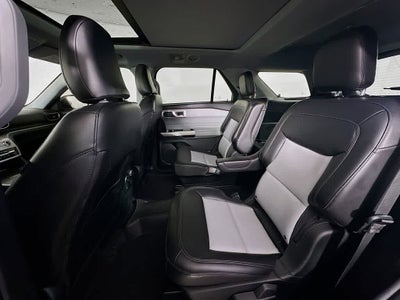Ford Explorer XLT 2022