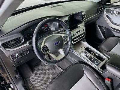 Ford Explorer XLT 2022