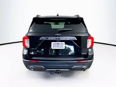 Ford Explorer XLT 2022