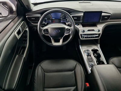 Ford Explorer XLT 2023