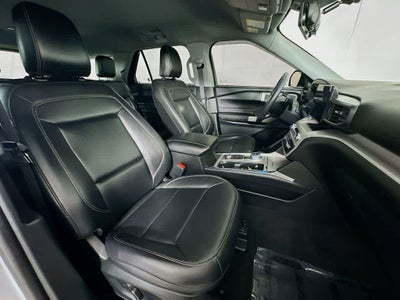 Ford Explorer XLT 2023