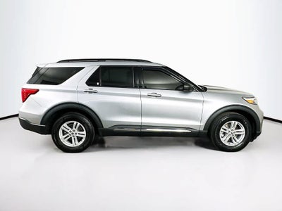 Ford Explorer XLT 2023