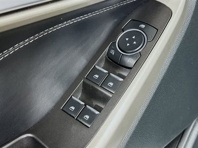 Ford Explorer XLT 2023