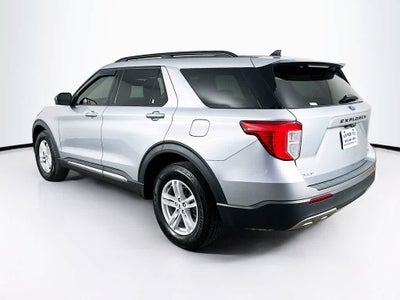 Ford Explorer XLT 2023