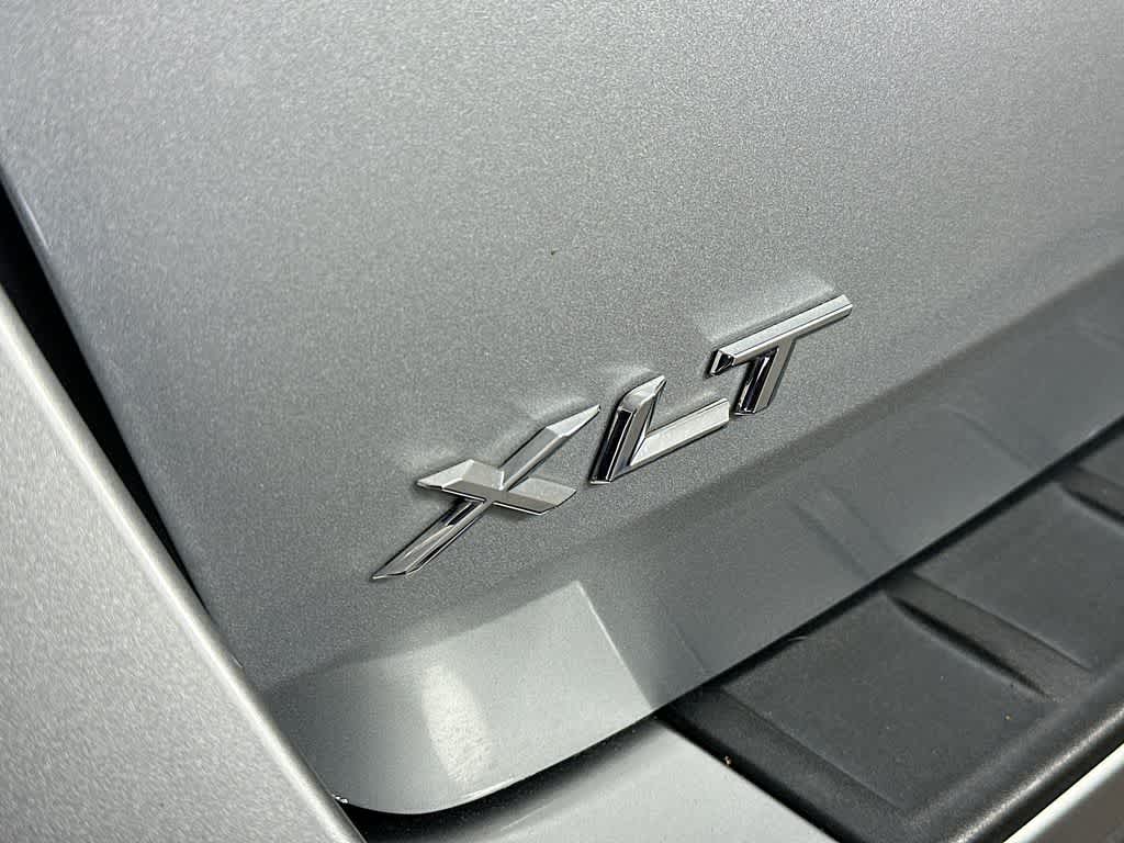 Ford Explorer XLT 2023