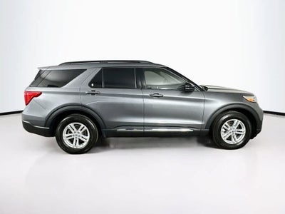 Ford Explorer XLT 2023