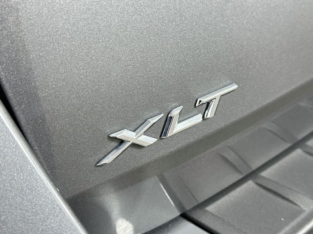 Ford Explorer XLT 2023