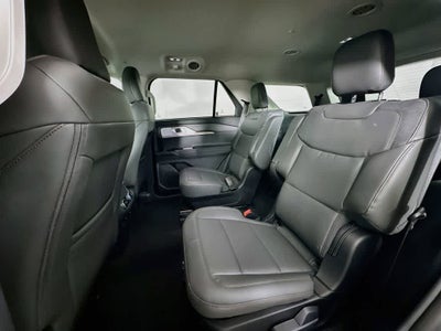 Ford Explorer Active 2026