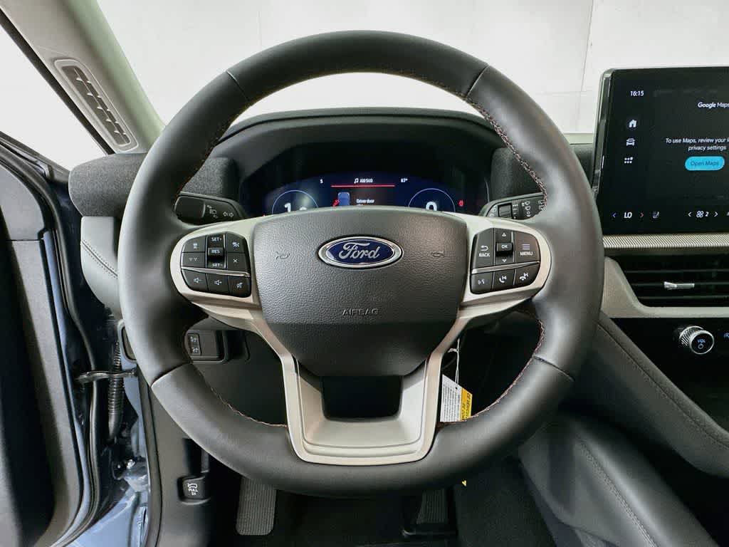 Ford Explorer Active 2026