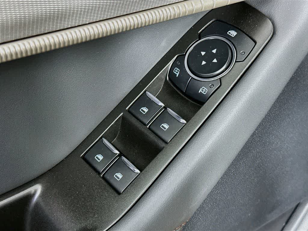 Ford Explorer Active 2026