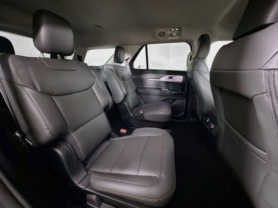 Ford Explorer Active 2026