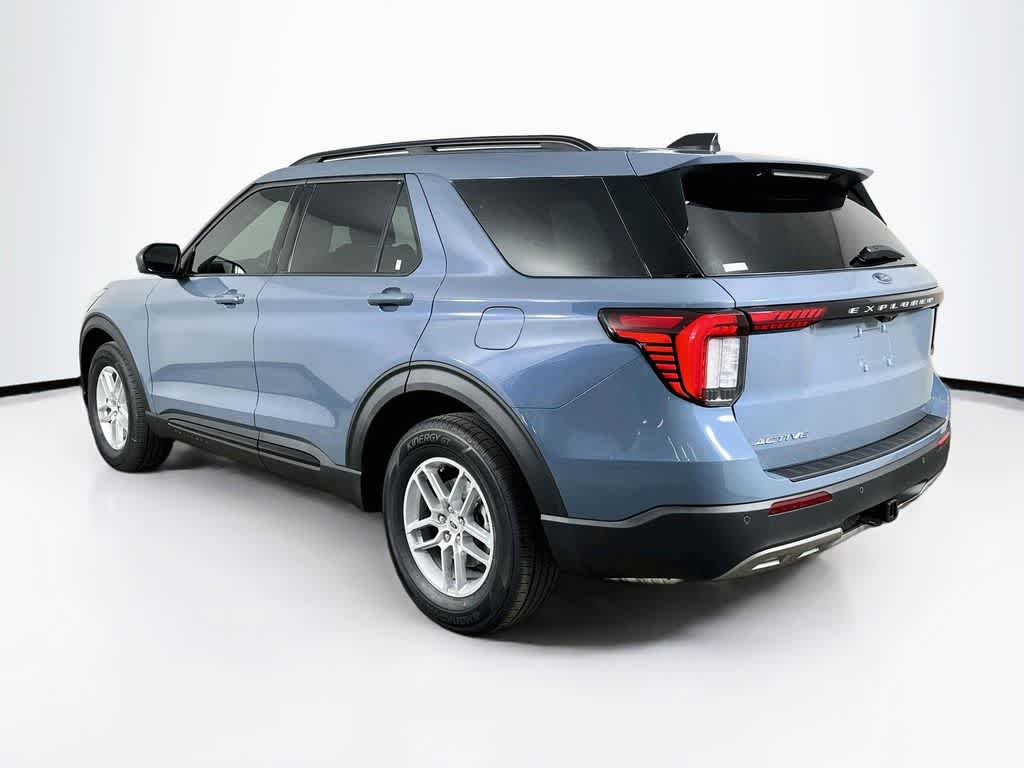 Ford Explorer Active 2026