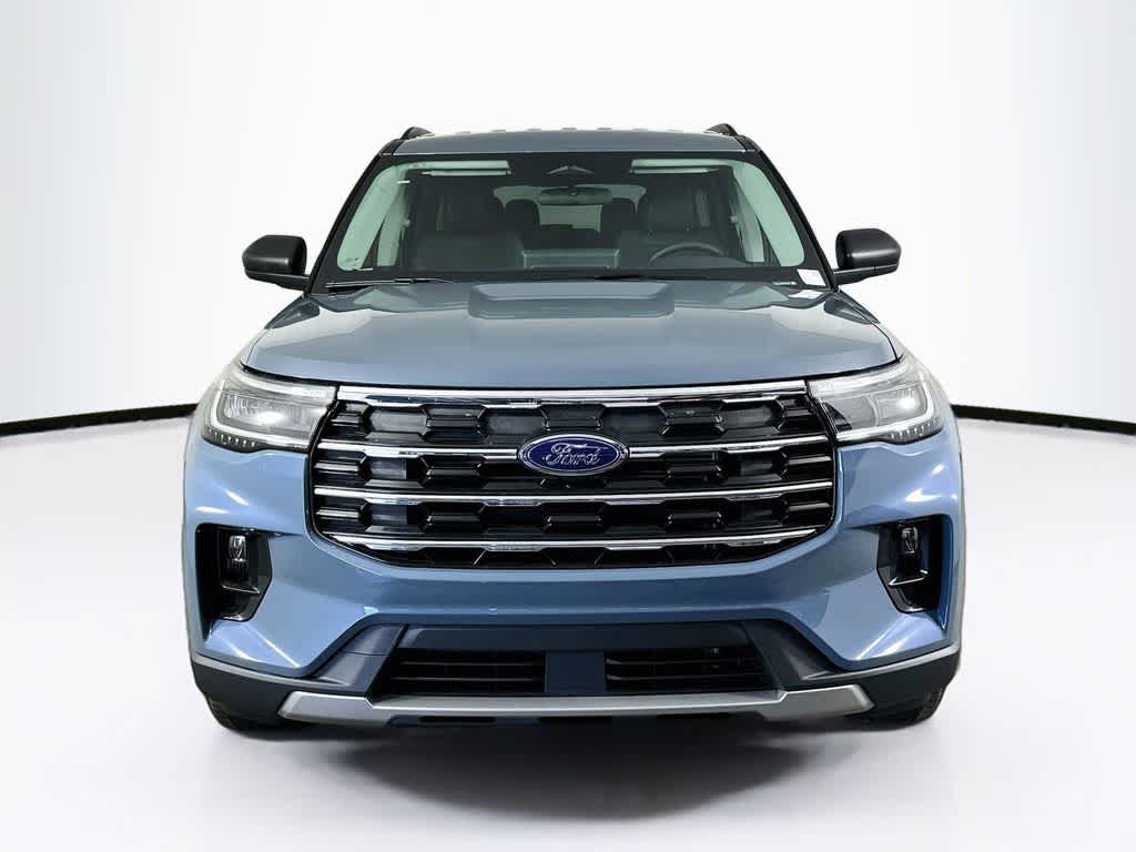 Ford Explorer Active 2026