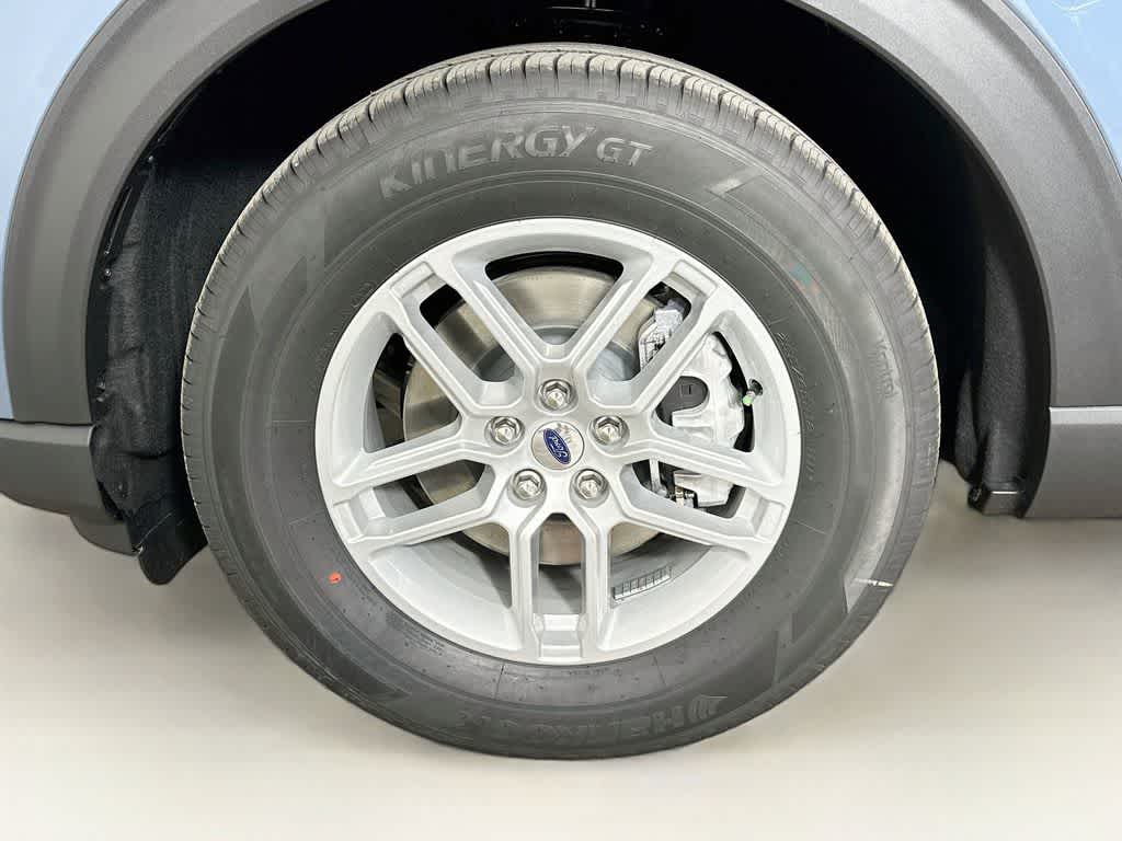 Ford Explorer Active 2026