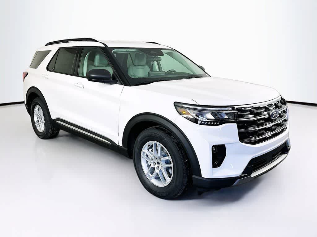 2025 Ford Explorer Activo