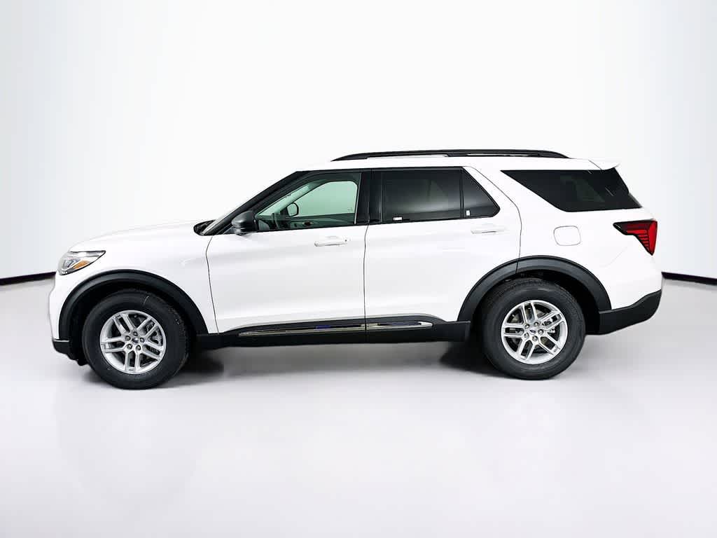 2025 Ford Explorer Activo
