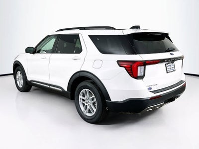 2025 Ford Explorer Activo