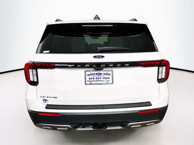 2025 Ford Explorer Activo