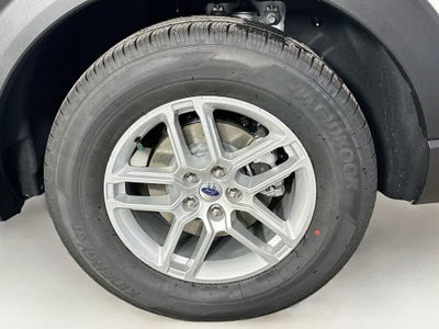 2025 Ford Explorer Activo