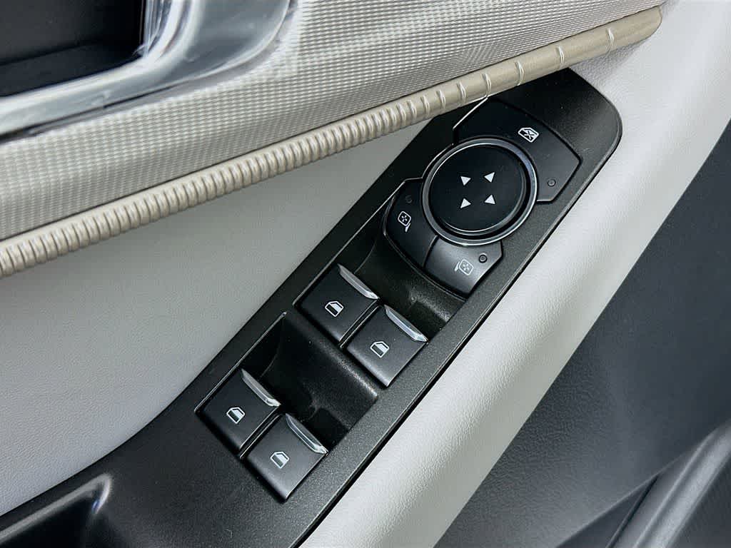Ford Explorer Active 2026 con paquete 200A