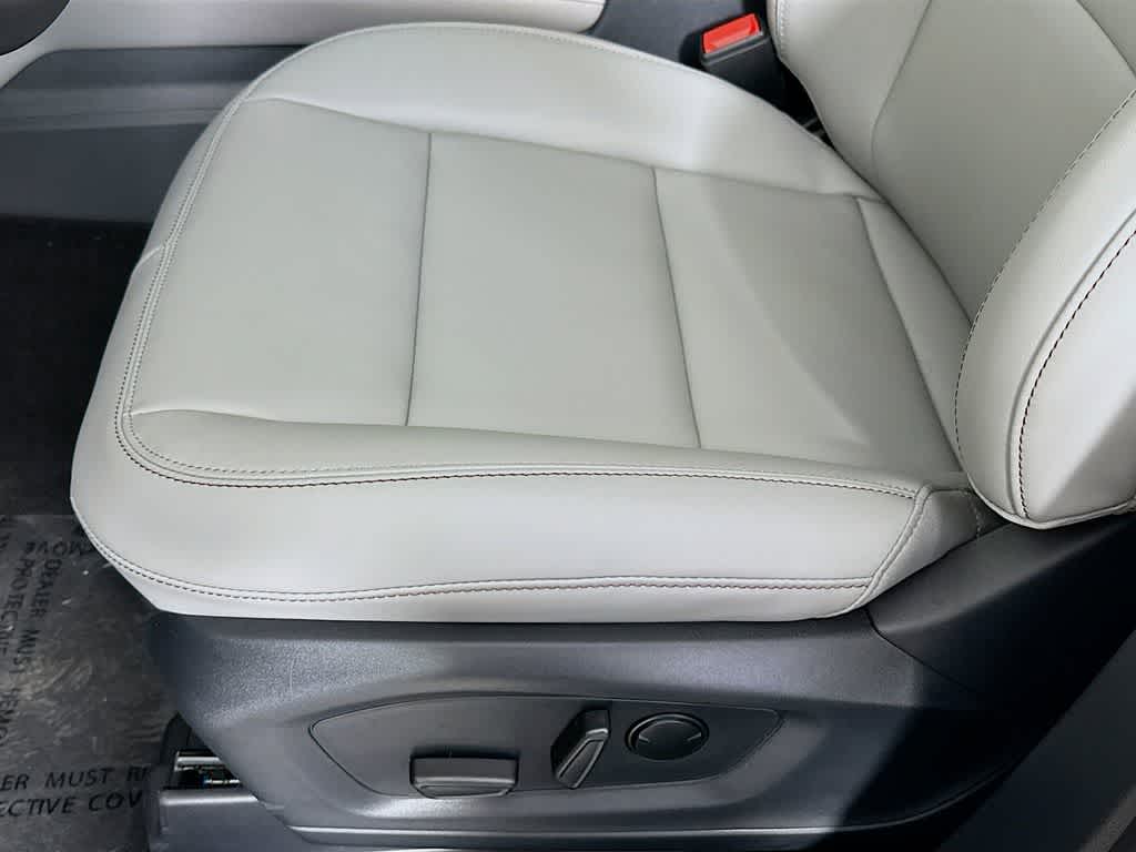 Ford Explorer Active 2026 con paquete 200A