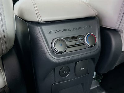 Ford Explorer Active 2026 con paquete 100A