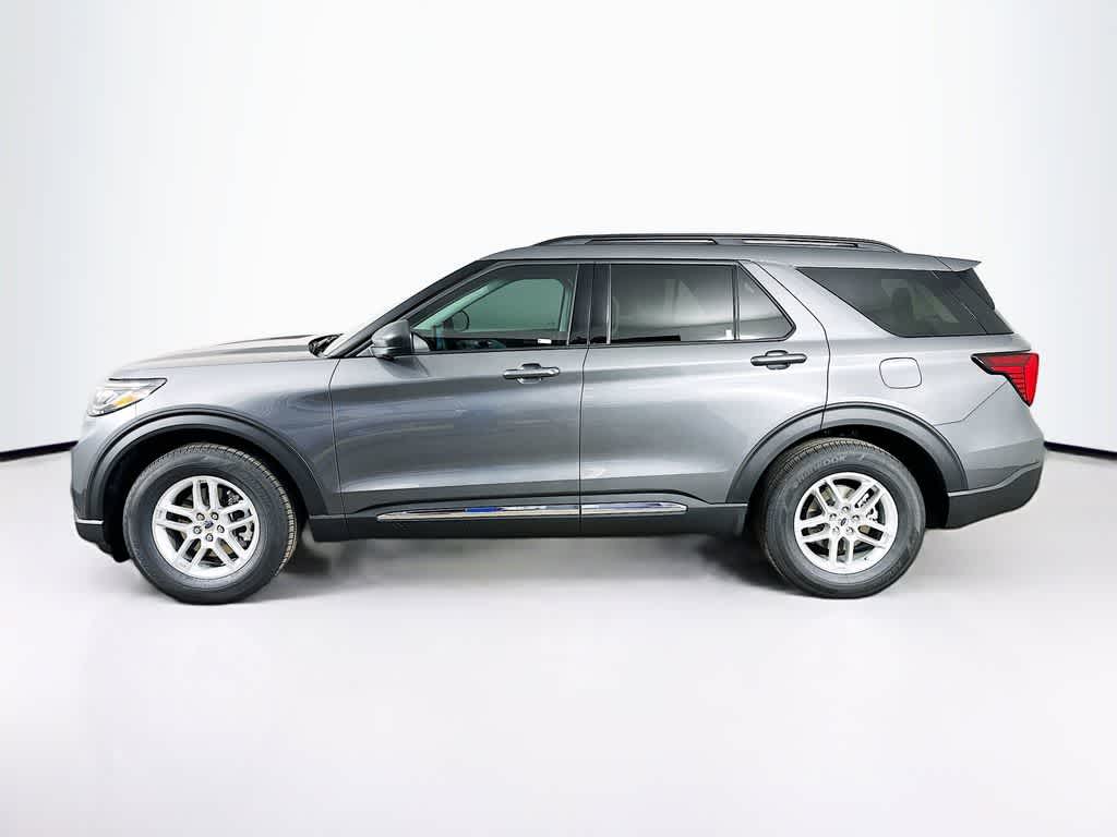 2025 Ford Explorer Activo