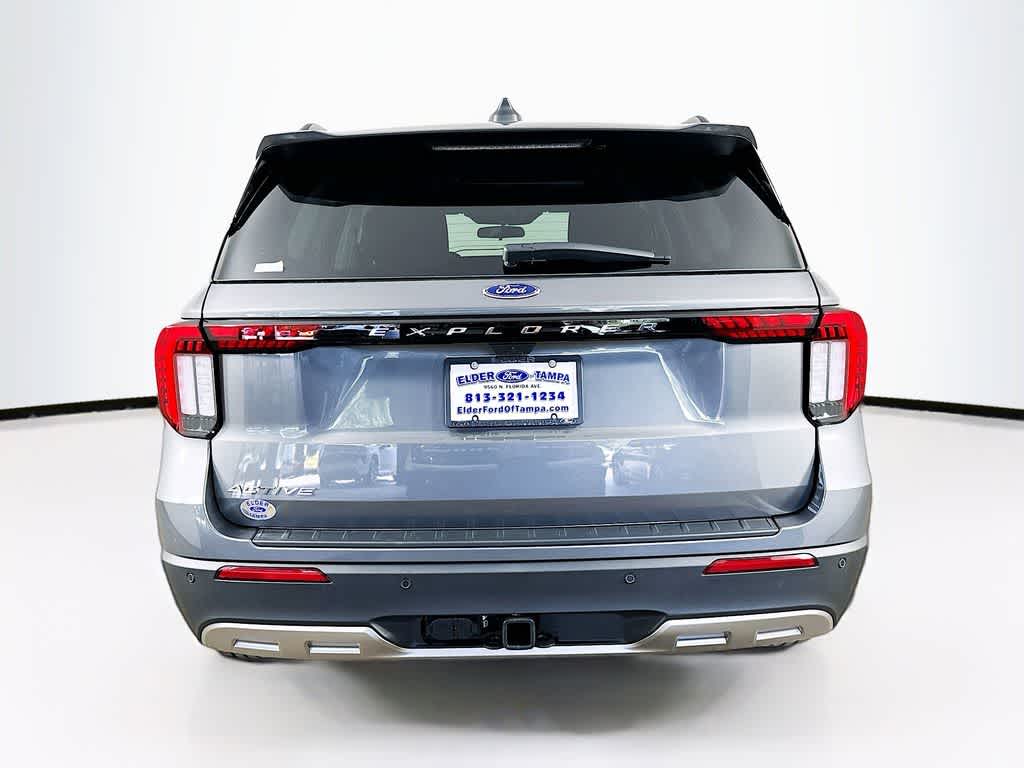 2025 Ford Explorer Activo