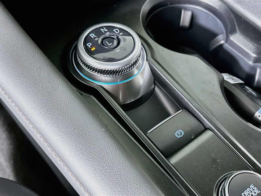 Ford Explorer Active 2026 con paquete 200A