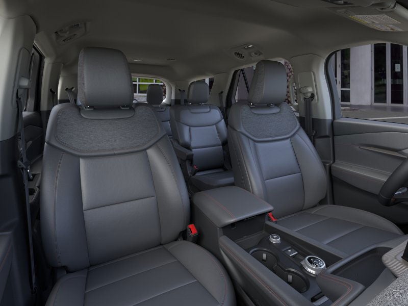 2025 Ford Explorer Activo